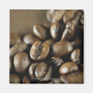 Närbild av kaffebönor magnet