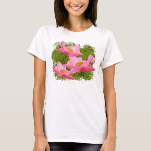 Närbild för tre flyta rosa vallmor t shirt