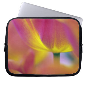 Närbild på undersidan av tulpanblomma, Kuekenhof 2 Laptop Fodral