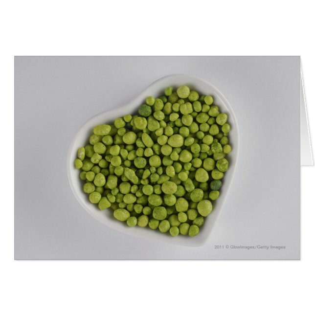 Närbilden av grön småsten i en hjärta formar hälsningskort (Framsidan Horizontal)