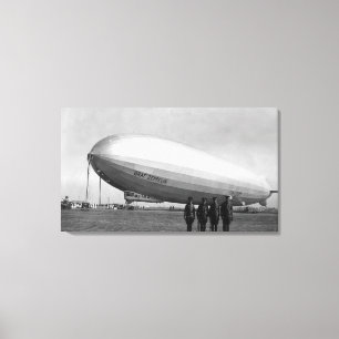NärbildGraf Zeppelin Litet luftskepp Beskåda Canvastryck