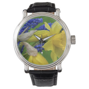 Narciss- och hyacintblommor i detalj. Foto Armbandsur