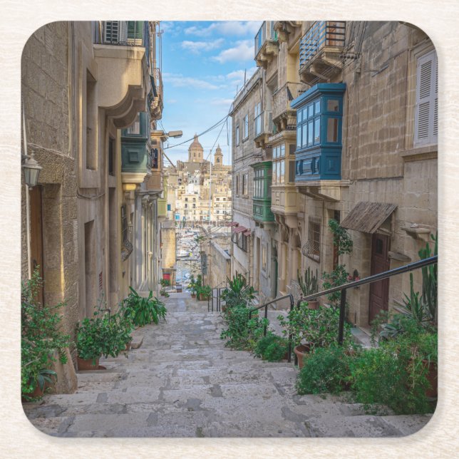 Narrow stone street i Malta Underlägg Papper Kvadrat (Framsidan)