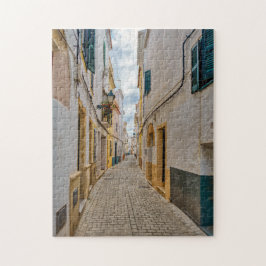 Narrow street in Ciutadella - Menorca, Spanien Pussel
