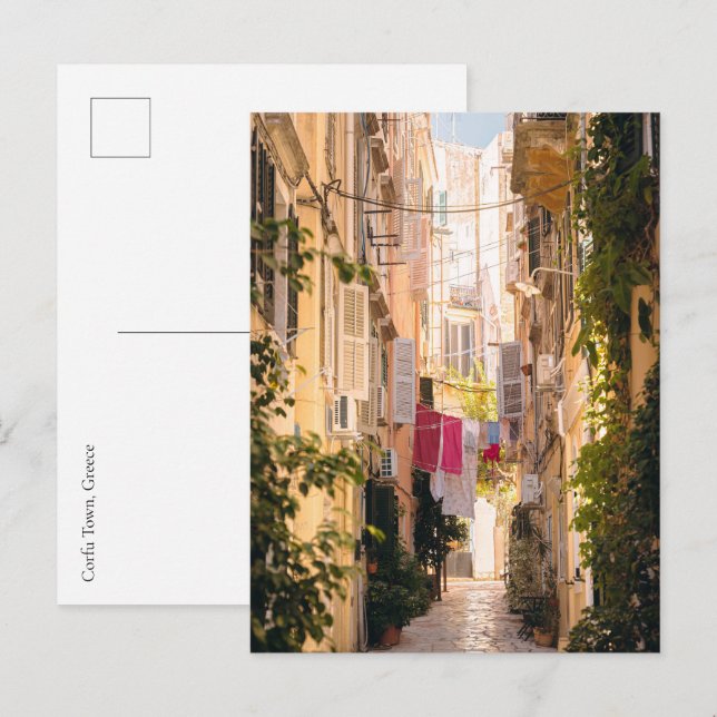 Narrow streets of old Corfu Town Vykort (Fram/baksida)