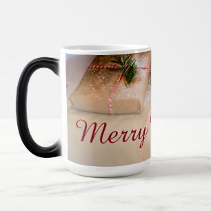 Närstående gåvor som julmotiv magisk mugg