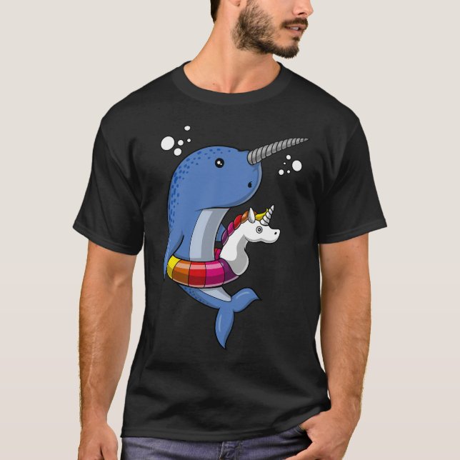 Narval Fisk Ridande Enhörning Flotte T Shirt (Framsida)