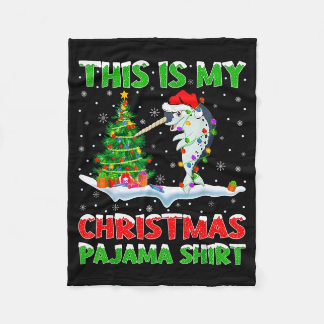 Narwhal Xmas Tree Lights This Is My Christmas Paja Fleecefilt (Framsidan)