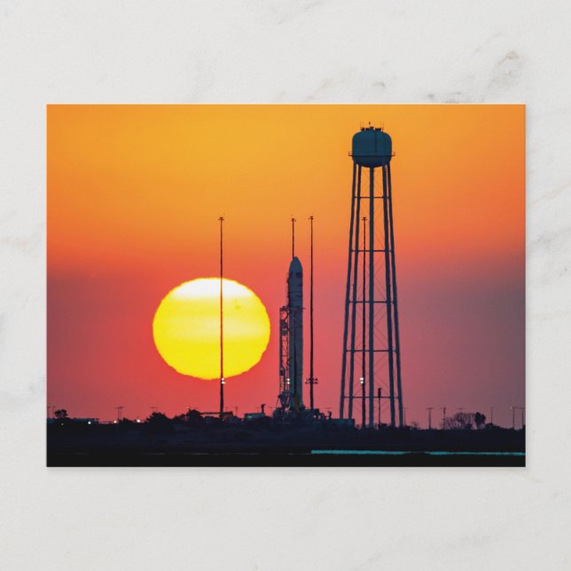 NASA Antares Rocket Sunrise Launch Vykort (Framsida)