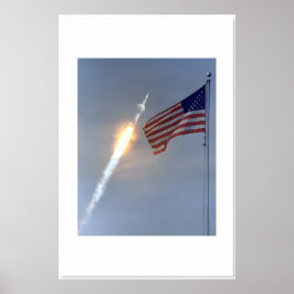 NASA Apollo 11 - Klassisk raketfoto med USA:s flag Poster