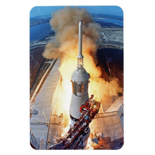 NASA Apollo 11 månlandning raketuppskjutning Magnet