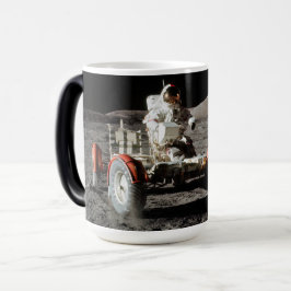 NASA Apollo 17 Lunar Roving Vehicle, 1972 Magisk Mugg