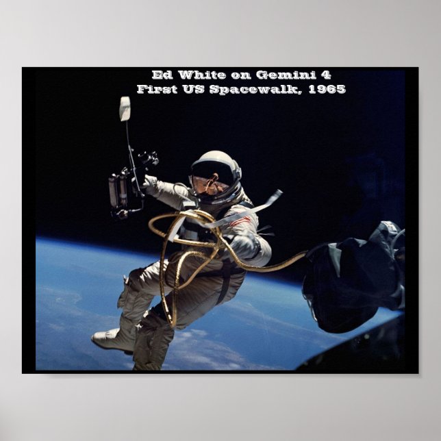 NASA Ed White on Gemini 4 First US Spacewalk, 1965 Poster (Framsidan)