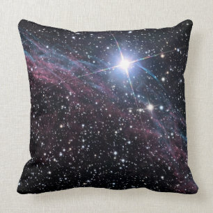 NASA ESA skyler nebulaen Kudde