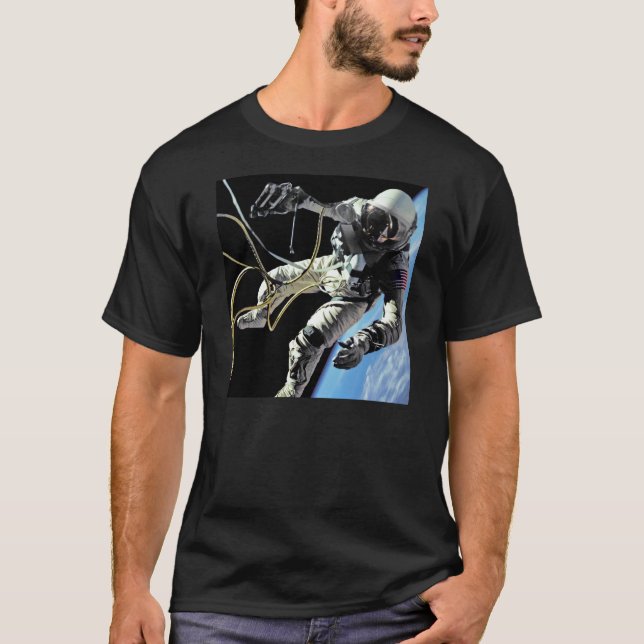 NASA First American Astronaut Spacewalk Photo T-shirt (Framsida)
