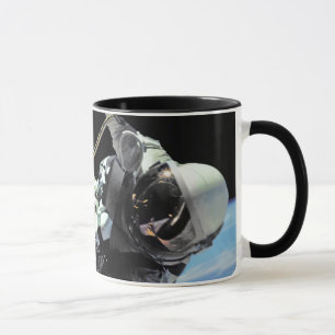 NASA Första amerikanska astronaut rymdpromenad fot Mugg