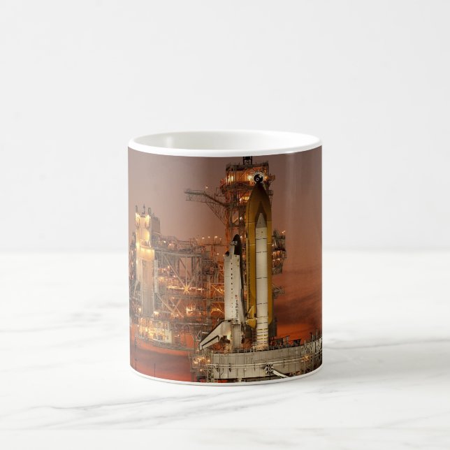 NASA - uppskjutning av Atlantis Space Shuttle Kaffemugg (Center)