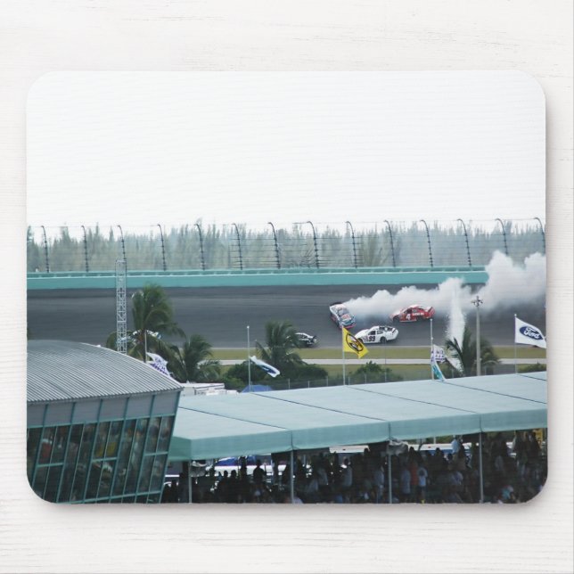 Nascar vadderar den forcerade musen musmatta (Framsidan)