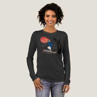Näshornsfågel i månsken T-Shirt