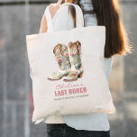 Nashville Last Rodeo Boots Bachelorette Party Tygkasse<br><div class="desc">Nashville Last Rodeo Boots Bachelorette Party i väskan är perfekt för din Nash Bash! Den blommigt som talar för den här reklampartitjänsten.</div>