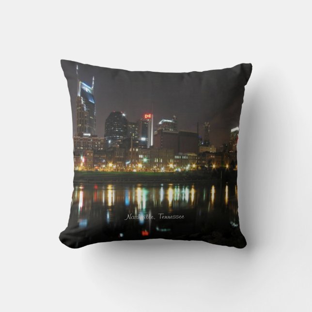 Nashville, Tennessee Skyline i natt Kudde (Framsida)