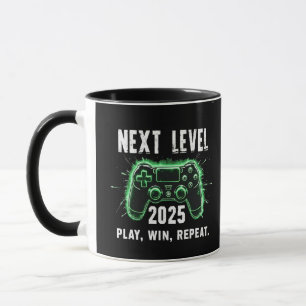 Nästa nivå 2025 Play Win Repeat Funny Gaming Gamer Mugg