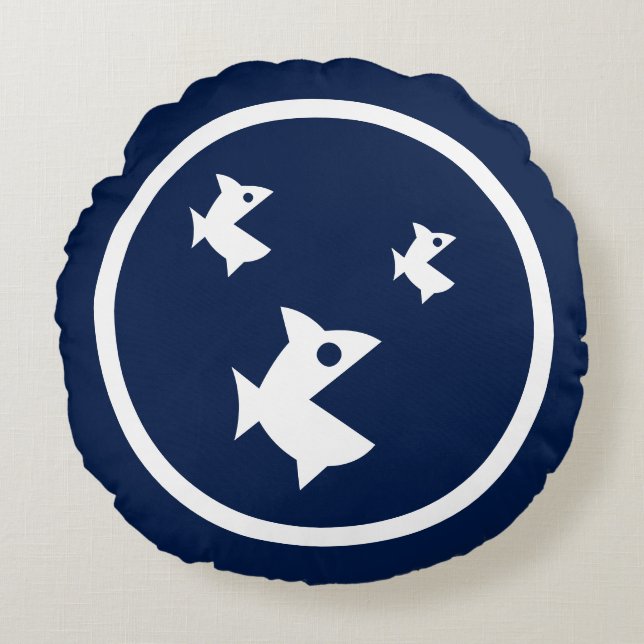 Nästan marinblå fisk nautiska rund kudde (Framsidan)