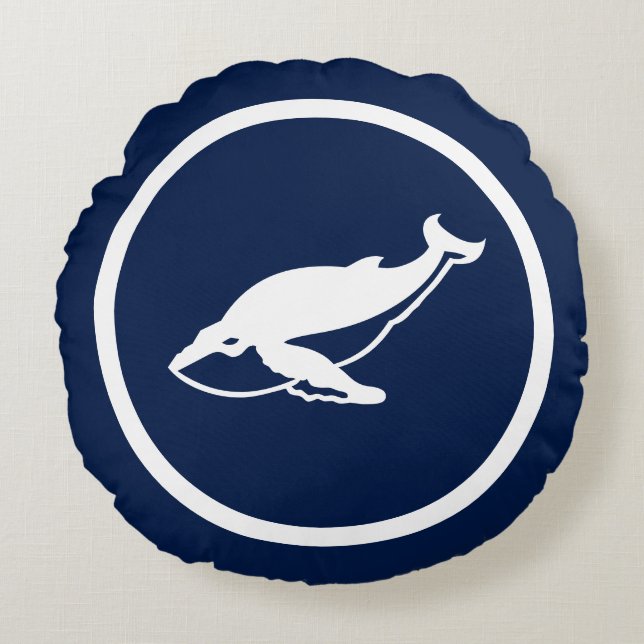 Nästan marinblå valvalar nautisk rund kudde (Framsidan)