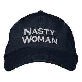 Nasty Woman, fet vit text på marinblå Broderad Keps
