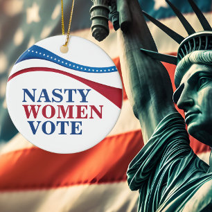 Nasty Women Vote American Flagga Feminist Policy Julgransprydnad Keramik
