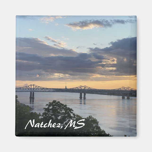Natchez Magnet (Framsidan)
