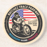 Natchez Trace Parkway National Scenia Byway Underlägg<br><div class="desc">Natchez Trace Parkway utförde i en vintage,  ett stil-emblem. Det är en berömd All American Road som finns i Mississippi,  Alabama och Tennessee.</div>