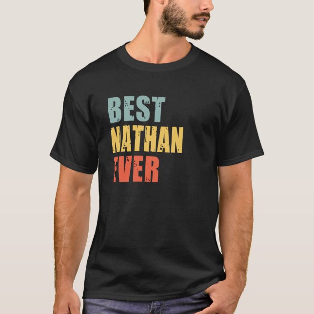 Nathan Best AldriNathan T Shirt (Framsida)