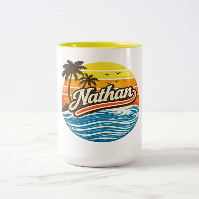 Nathan Retro Sunset Name Design Två-Tonad Mugg (Center)