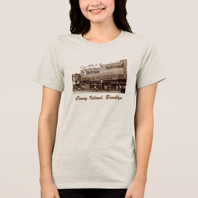 Nathan's Berömd Hett Hundar Dam T-shirt (Framsida)