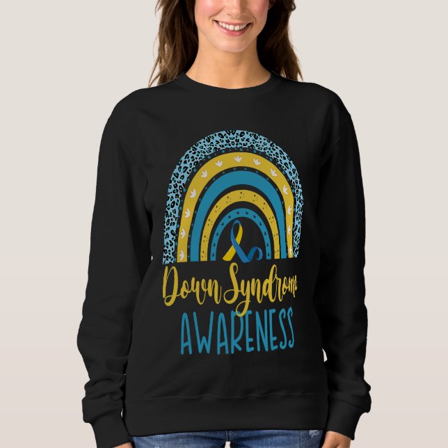 National Down Syndrome Awareness Month Retro Rainb T Shirt (Framsida)