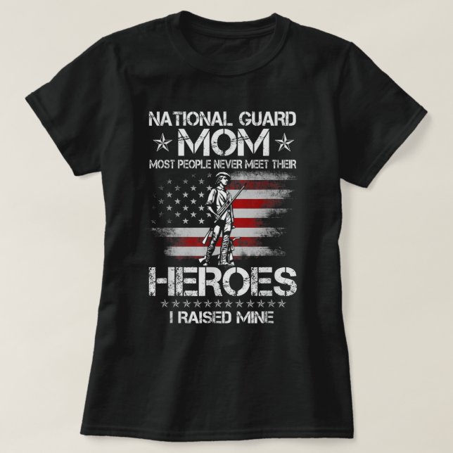 National Guard Mamma I Raise Mine T shirt Veterans (Design framsida)