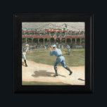 National League Baseball Game 1886 Smyckeskrin<br><div class="desc">Målning av ett nationalligans basebollspel från 1886. Man kan praktiskt taget känna lukten av jordnötter,  popcorn och damm från infälten som kommer från biet. Det skulle göra ett underbart tillägg till ditt hem!</div>