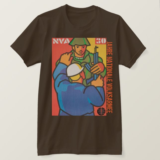 NATIONALE VOLKSARMEE TEE (Design framsida)
