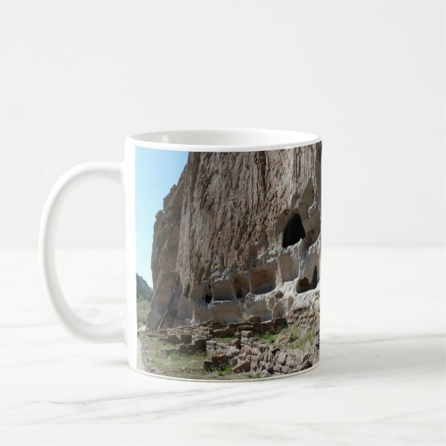 Nationalmonumentet Mugg (Vänster)