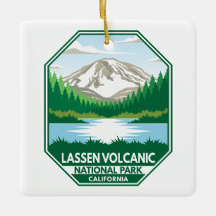 Nationalparken Lassen Volcanic Minimal Retro Emble Julgransprydnad Keramik