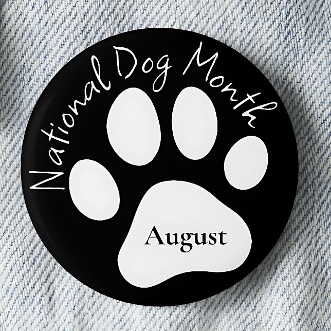 Nationell Hund i augusti månad Knapp (Skapare uppladdad)