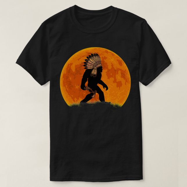 Native American Bigfoot T Shirt (Design framsida)