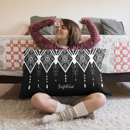 Native American Black and White Custome Prydnadskudde