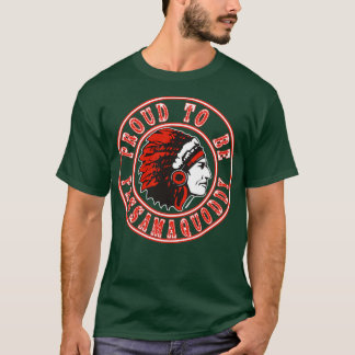 Native American stolt över att vara Passamaquoddy  T Shirt