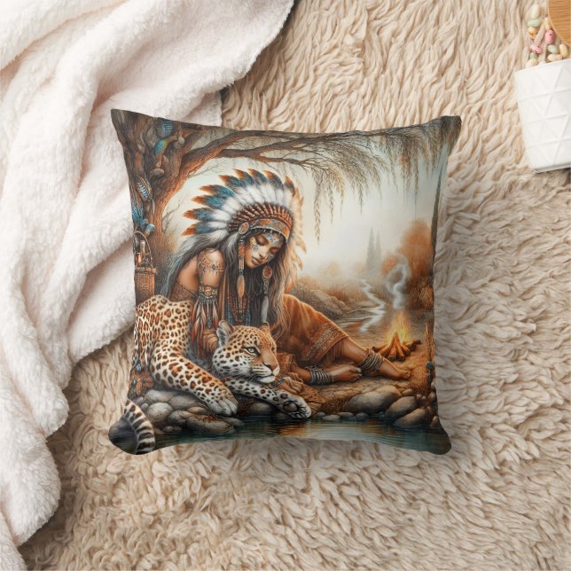 Native American Woman Relaxing by River Kudde (Filt)