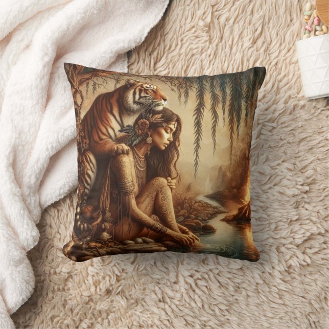 Native American Woman With Tiger by River på Dusk Kudde (Filt)