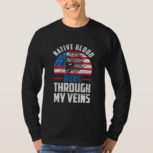 Native Blood Springa genom mina egna moderamerikan T Shirt (Framsida)