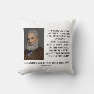 Natt är en tystare tid att arbeta Graham Bell Qte Kudde