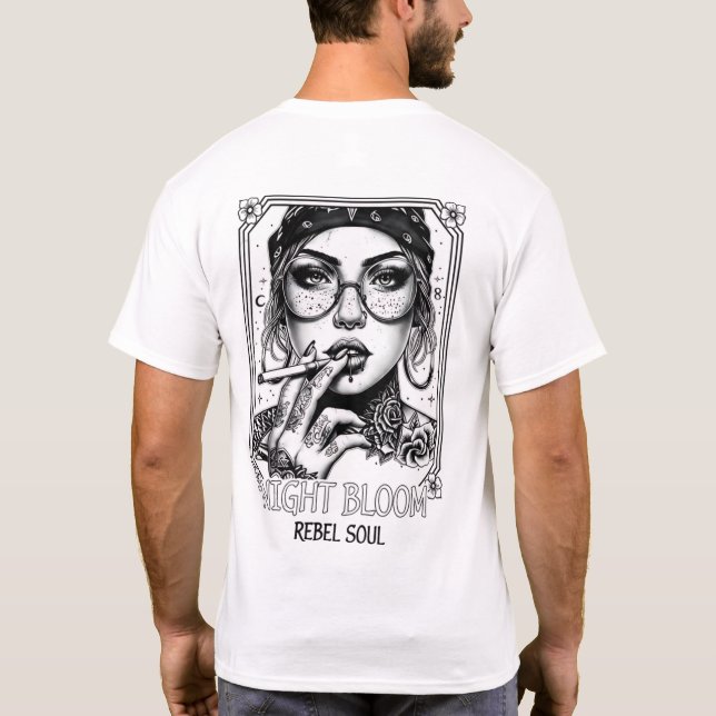 Natt Blommande Rebell Själ T Shirt (Baksida)